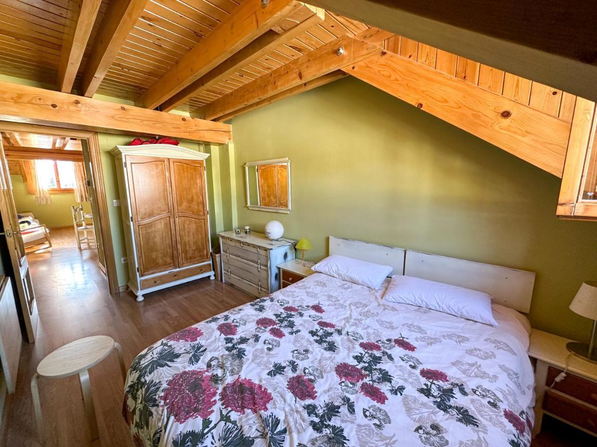 Acogedor Atico Duplex En El Centro En Biescas/4Pax Apartment Luaran gambar